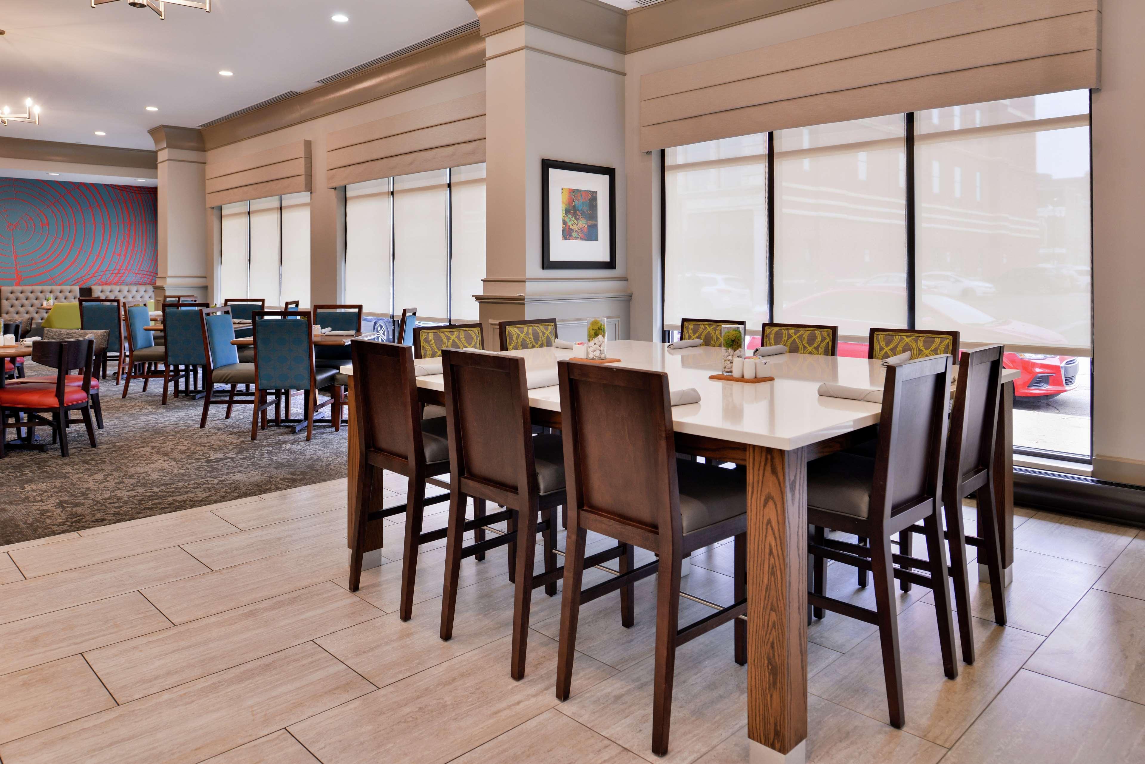 Hilton Garden Inn Терре-Хот Экстерьер фото