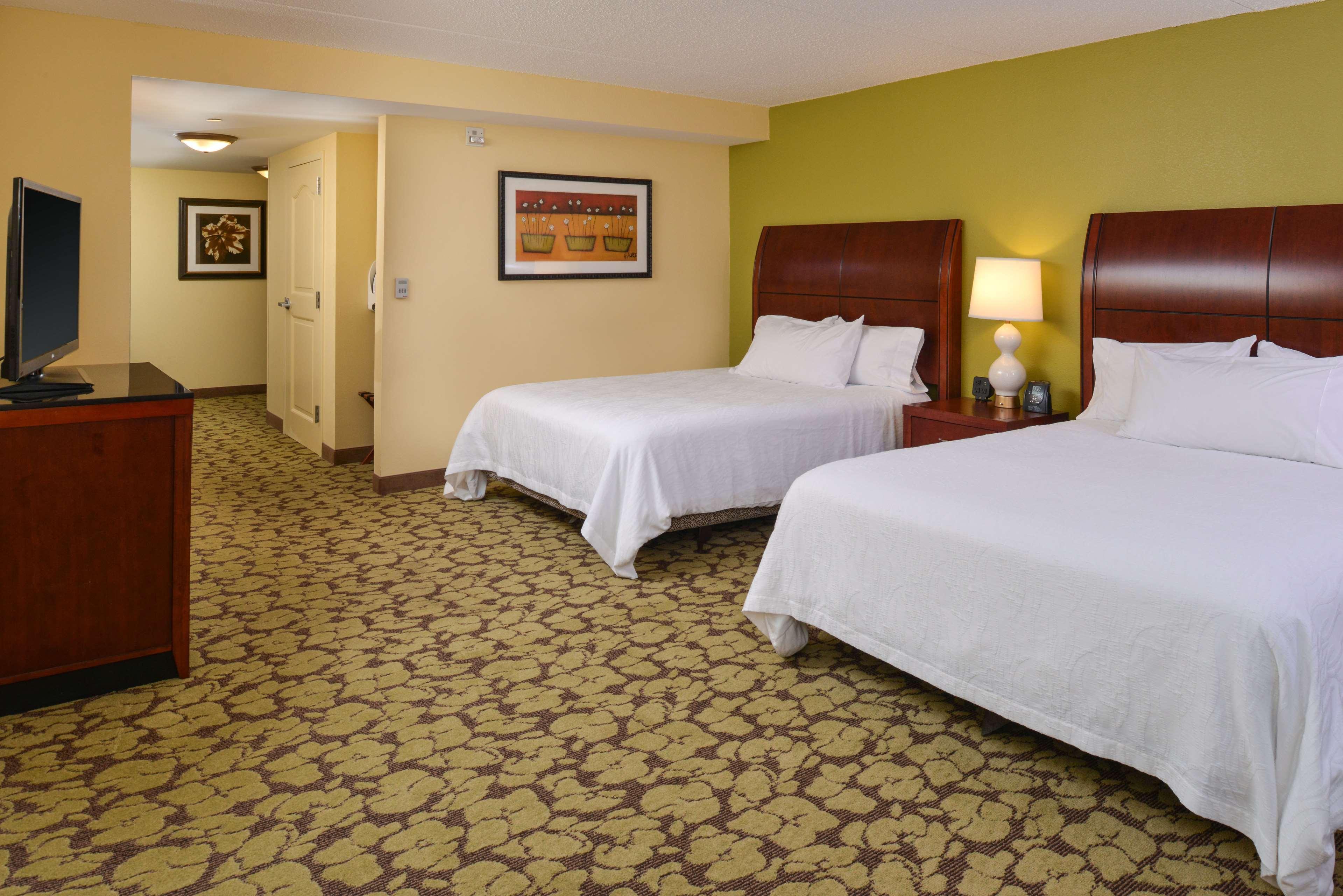 Hilton Garden Inn Терре-Хот Экстерьер фото