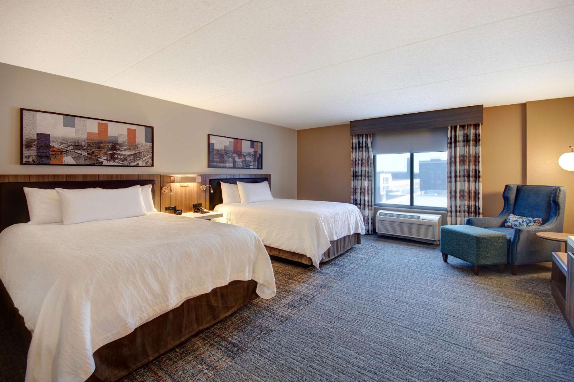 Hilton Garden Inn Терре-Хот Экстерьер фото